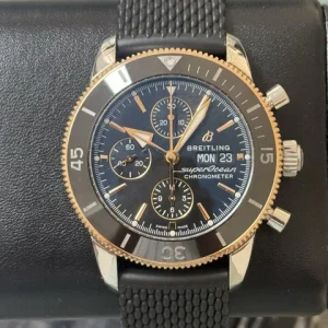 Breitling Superocean Heritage U13313 2018, coffret et papiers